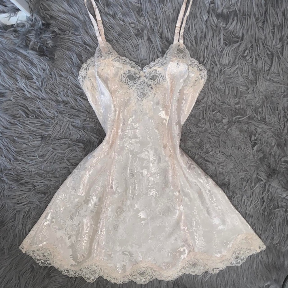 Victoria’s Secret Gold Label Floral Slip